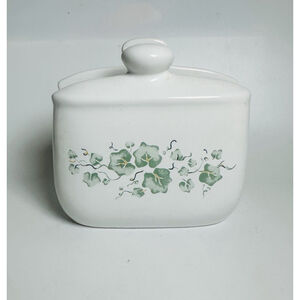 Vintage Coordinates Callaway Green Ivy Pattern Napkin Holder Jay Imports